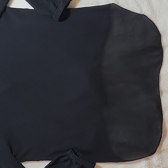 MAX STUDIO SHEER HI-LO TOP - Picture 7 of 13